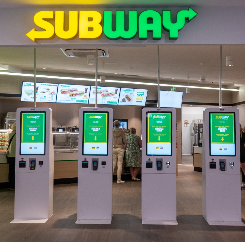 Areas anuncia la apertura del primer restaurante subway® en Ibiza
